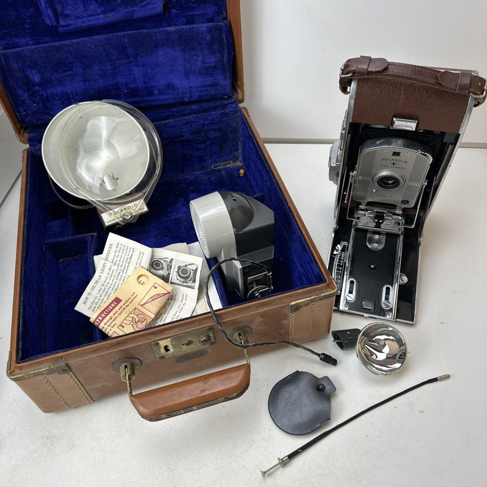 Vintage Fold Out Polaroid Model 95 Land Camera with Case & Accessories Untested